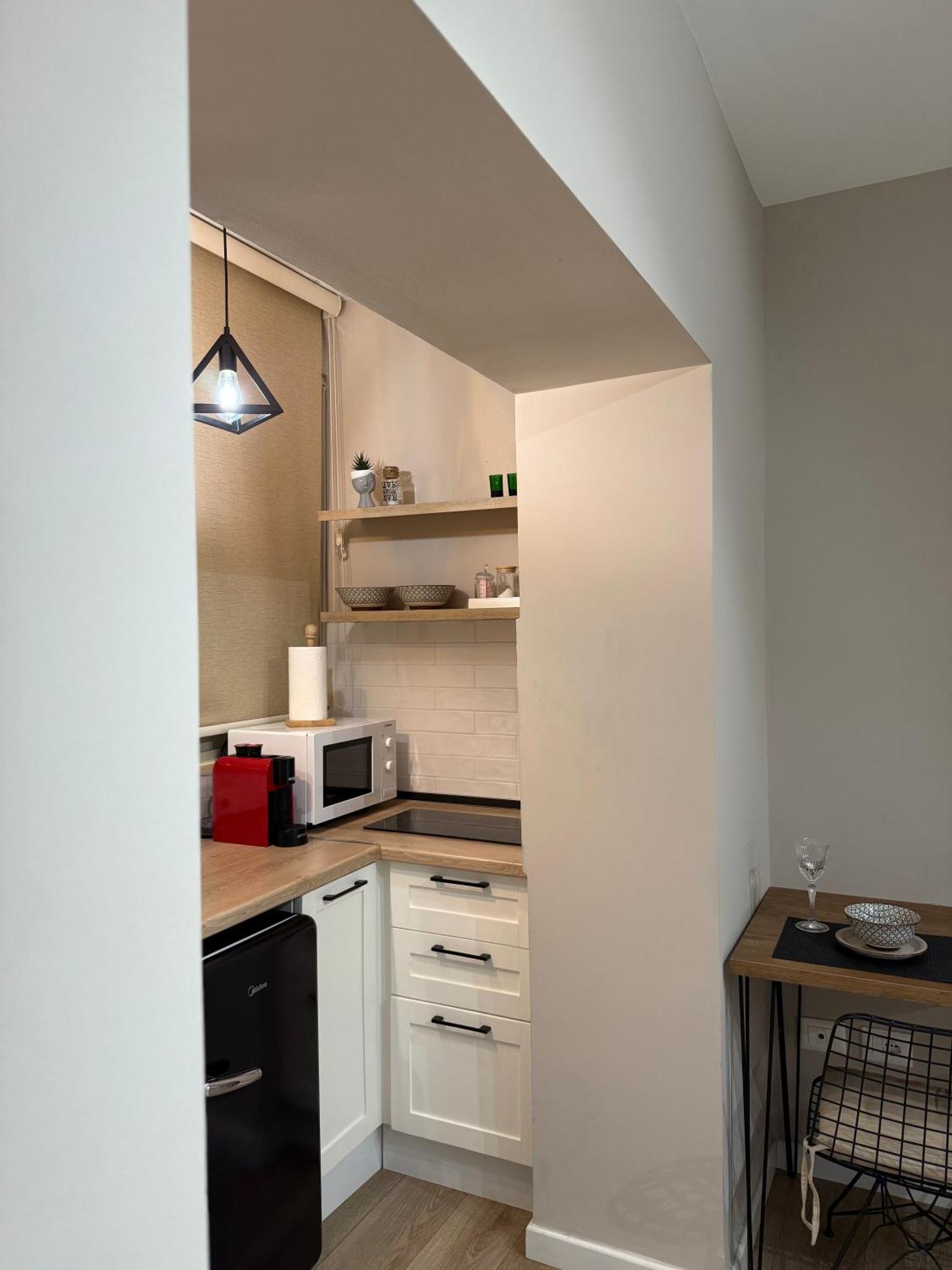 4Seasonsgea , Deluxe Studio , City Centre , Tirana Exteriör bild